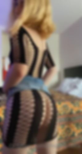 Nikole Now In Zwolle – A Real Tr With A Big And Hot Cock ……
